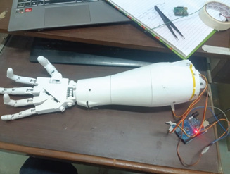 Robotic arm prototype