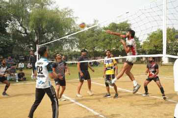 EIT volleyball team in action